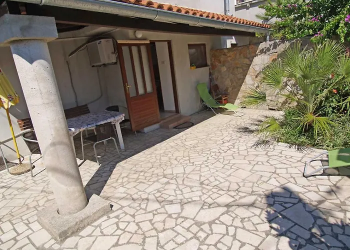 Anastasia 1 3* Veli Lošinj