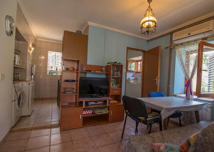 Anastasia 1 Gæstehus Veli Lošinj