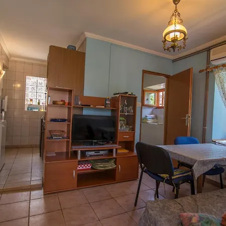 Anastasia 1 Pensjonat Veli Lošinj
