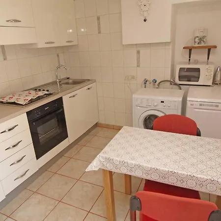 Anastasia 1 3* Veli Lošinj